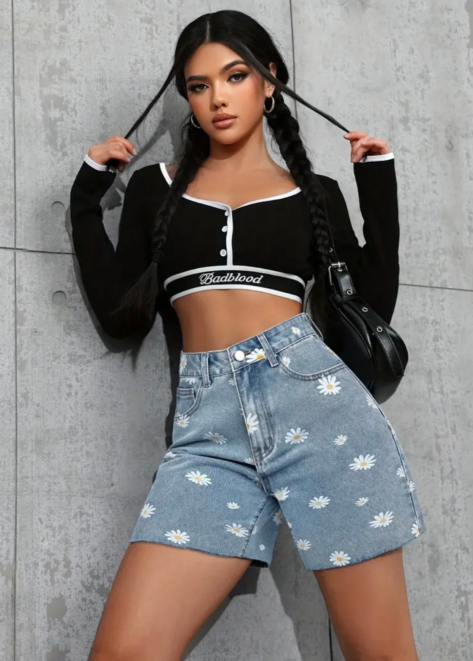 Bermuda de Jean con estampado floral